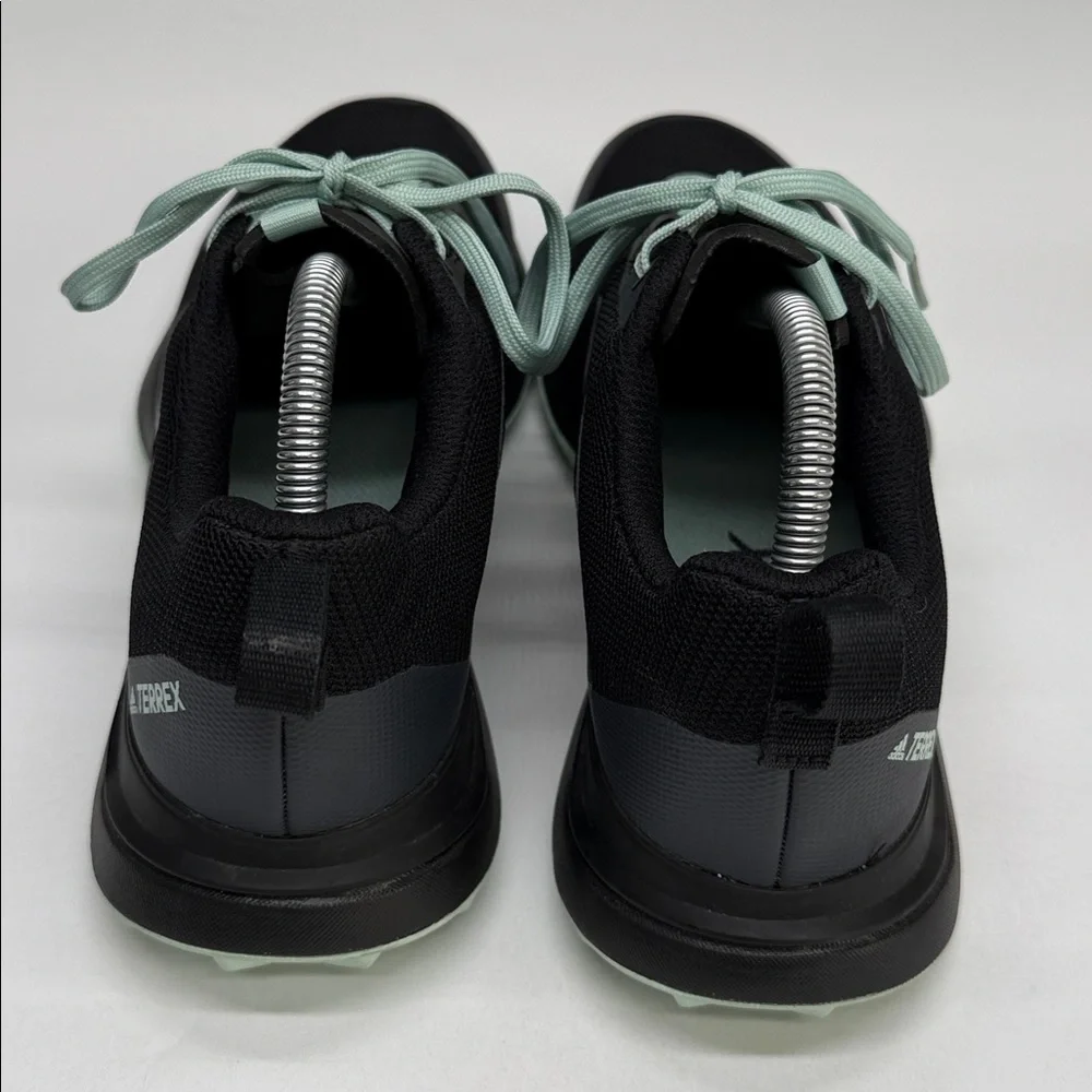 Women’s Adidas Terrex CMTK Trail Running Shoes‎ size 9